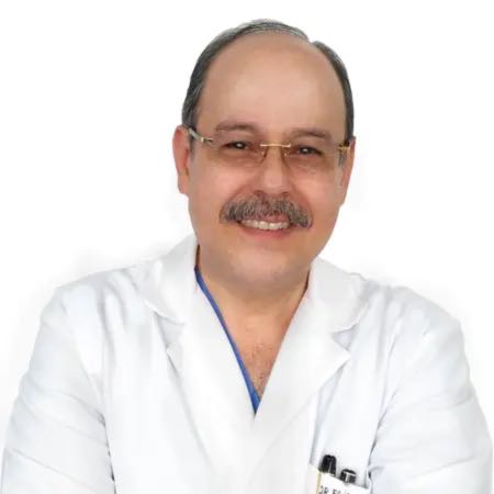 Estuardo Behrens (New Life Center)